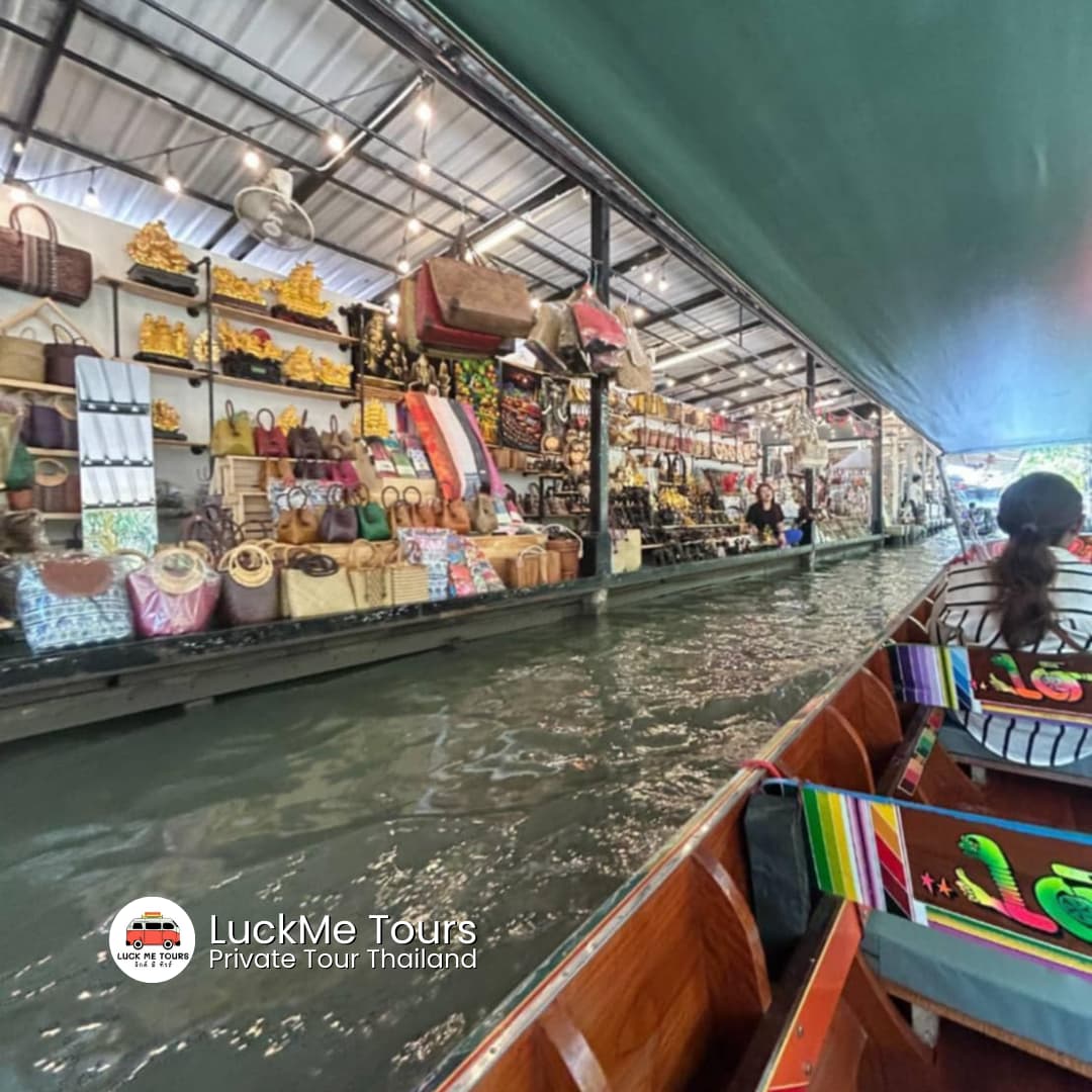 damnean saduak floating market