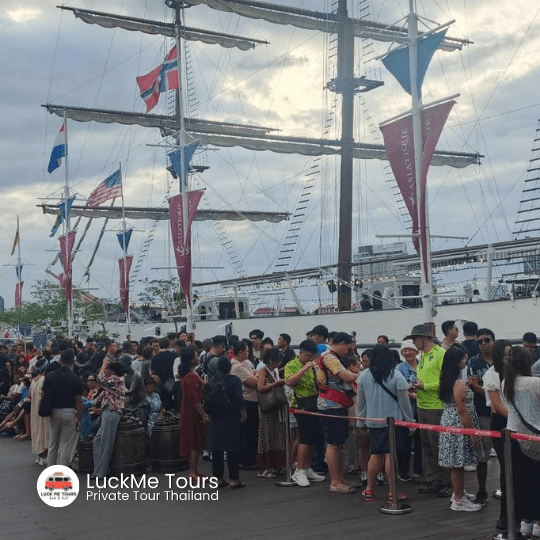 chao phraya river cruize